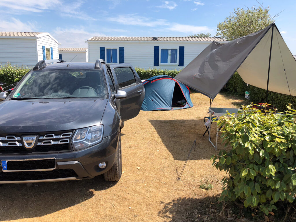 Camp auf dem Campingplatz Camping des Abers